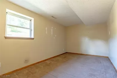 11153 Augusta Road, East Rochester, OH 44625 - Photo 22