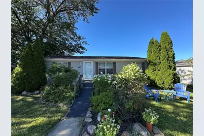 60 Flamingo Avenue, Amherst, OH 44001 - Photo 2