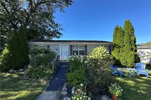 60 Flamingo Ave, Amherst, OH 44001 - Photo 2