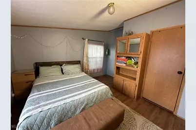 60 Flamingo Avenue, Amherst, OH 44001 - Photo 22