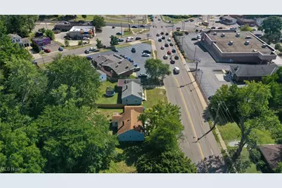 853 Brittain Road, Akron, OH 44305 - Photo 10