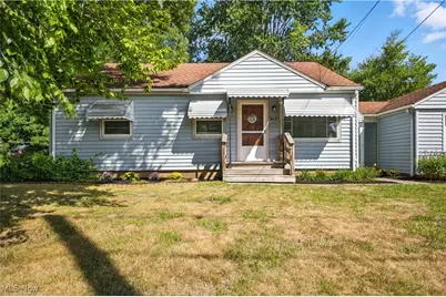 853 Brittain Road, Akron, OH 44305 - Photo 1