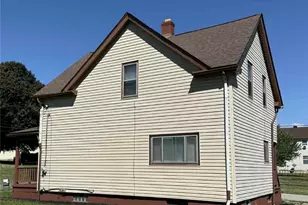 217 S Jackson St, Youngstown, OH 44506 - Photo 4