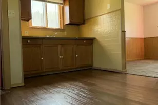 217 S Jackson St, Youngstown, OH 44506 - Photo 8