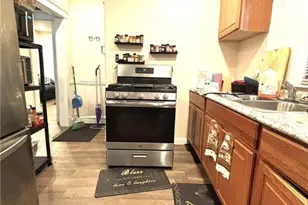 660 E 126th St, Loveland, OH 44108 - Photo 2