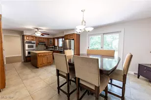 331 Verdant Ln, Canfield, OH 44406 - Photo 4