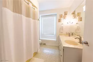 331 Verdant Ln, Canfield, OH 44406 - Photo 22