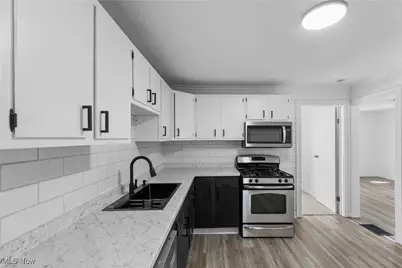 2022 Schiller Ave, Cuyahoga Falls, OH 44223 - Photo 4