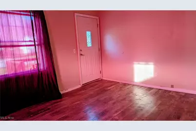 38754 Adkins Road, Willoughby, OH 44094 - Photo 4