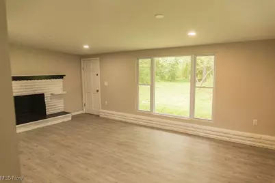 9800 North Boulevard, Chagrin Falls, OH 44023 - Photo 18