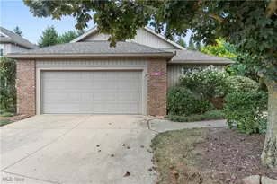 49 Douglas Ct, Tallmadge, OH 44278 - Photo 1