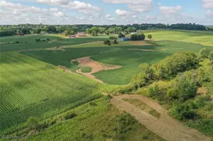 2260 Broadway Ave NE, East Canton, OH 44730 - Photo 30