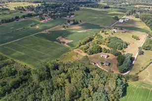 2260 Broadway Ave NE, East Canton, OH 44730 - Photo 26