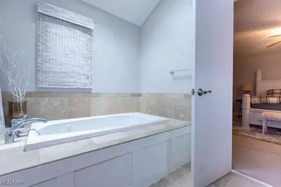 2051 Kingsborough Drive, Painesville, OH 44077 - Photo 24