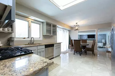 2051 Kingsborough Drive, Painesville, OH 44077 - Photo 10