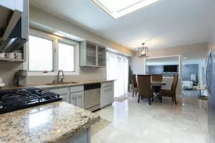 2051 Kingsborough Dr, Painesville, OH 44077 - Photo 10