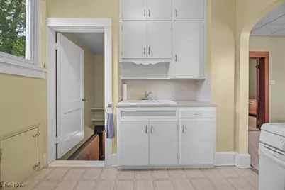 725 W Summit Street, Alliance, OH 44601 - Photo 20