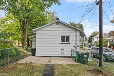 725 W Summit Street, Alliance, OH 44601 - Photo 4