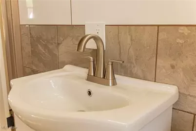 234 Elm Street, Geneva, OH 44041 - Photo 12