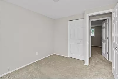 988 E 348th Street, Eastlake, OH 44095 - Photo 18
