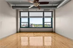 1951 W 26th St, Loveland, OH 44113 - Photo 4