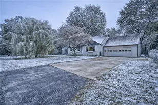 1226 Brookview Dr, Huron, OH 44839 - Photo 2