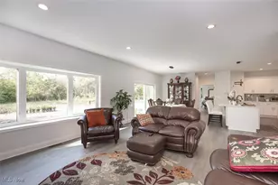 18433 Whitney Rd, Strongsville, OH 44149 - Photo 12