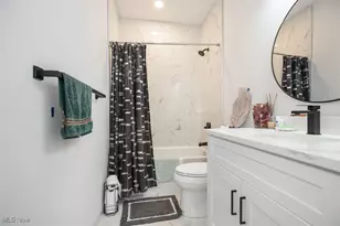 18433 Whitney Rd, Strongsville, OH 44149 - Photo 14