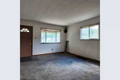 53679 Quimby Avenue, Bridgeport, OH 43912 - Photo 6