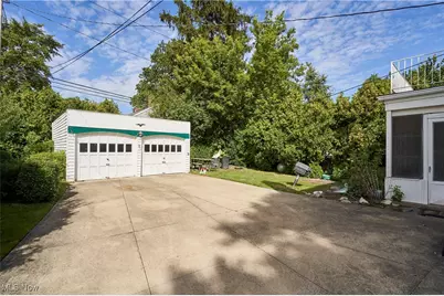 3676 Rawnsdale Road, Huber Heights, OH 44122 - Photo 20