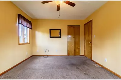 148 Oak Drive, Dillonvale, OH 43917 - Photo 24