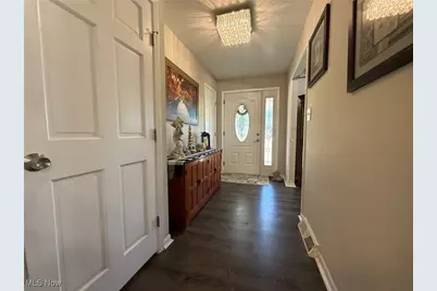 5981 Northview Drive, Green Hills, OH 44131 - Photo 14