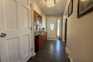 5981 Northview Dr, Green Hills, OH 44131 - Photo 14