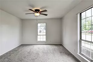 6883 Colonial Dr, Mentor, OH 44060 - Photo 10