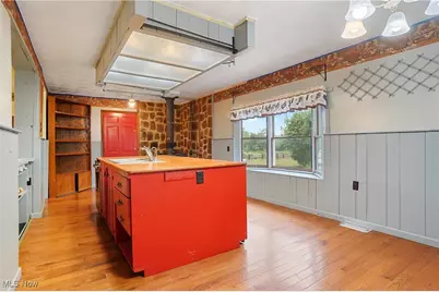 7392 Tallmadge Road, Rootstown, OH 44272 - Photo 8