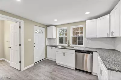 3063 Ashwood Road, Loveland, OH 44120 - Photo 12