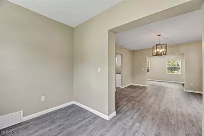 3063 Ashwood Road, Loveland, OH 44120 - Photo 10