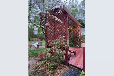 135 Ridgeland Drive, Amherst, OH 44001 - Photo 32