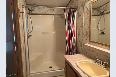 2656 Lake Breeze Drive, Madison, OH 44057 - Photo 12