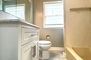 15703 Hazel Rd, East Cleveland, OH 44112 - Photo 4