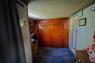 958 Central Ave, Bellaire, OH 43906 - Photo 8