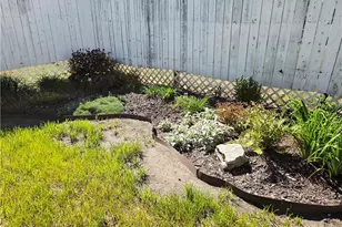 916 Pearl St, Martins Ferry, OH 43935 - Photo 18