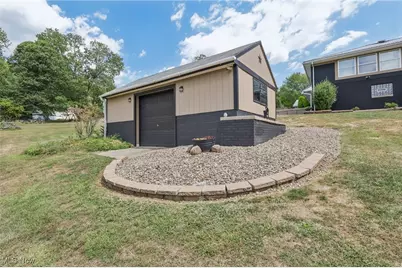 737 Moore Lane, East Palestine, OH 44413 - Photo 38