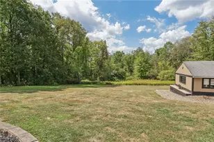 737 Moore Ln, East Palestine, OH 44413 - Photo 32