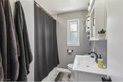 737 Moore Lane, East Palestine, OH 44413 - Photo 14