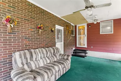 566 Sunshine Avenue, Youngstown, OH 44505 - Photo 20