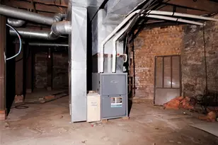 113 E 4th St, Uhrichsville, OH 44683 - Photo 20