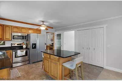 47785 Cooper Foster Park Road, Amherst, OH 44001 - Photo 12