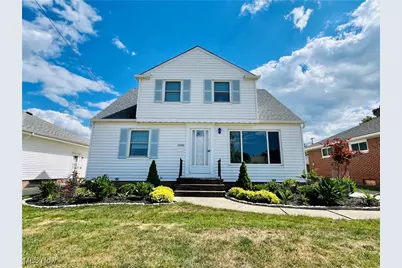 29448 Vinewood Drive, Wickliffe, OH 44092 - Photo 1