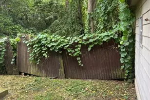 577 Rhodes Ave, Akron, OH 44307 - Photo 36